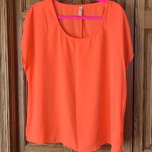 Xhilaration size 1x neon coral top